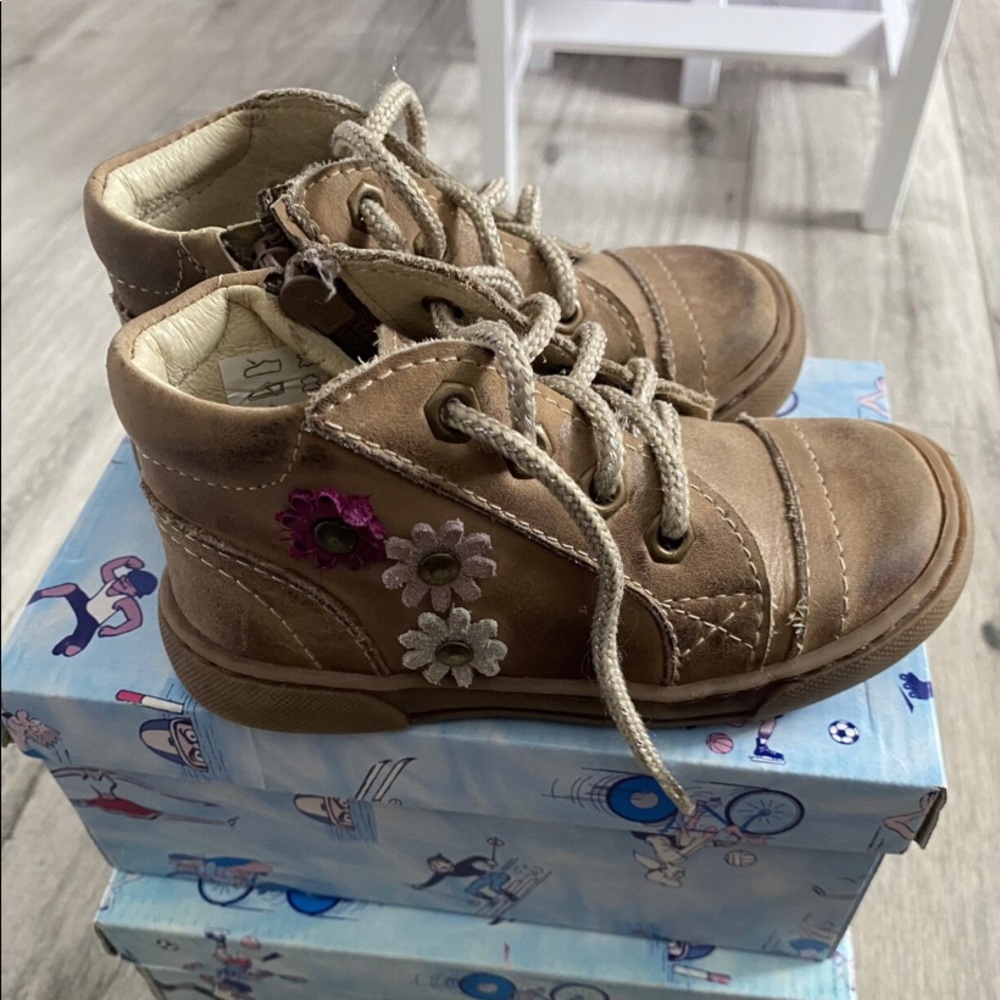 Girls Brown Boots